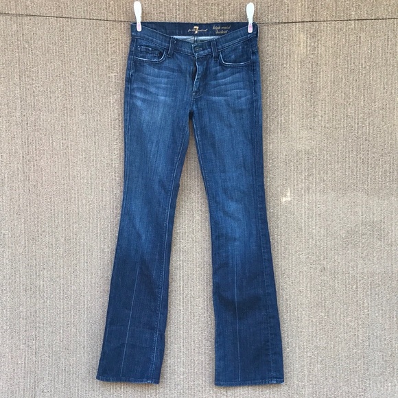 SOLD! 7 for all Mankind high waisted bootcut jean - Picture 5 of 14